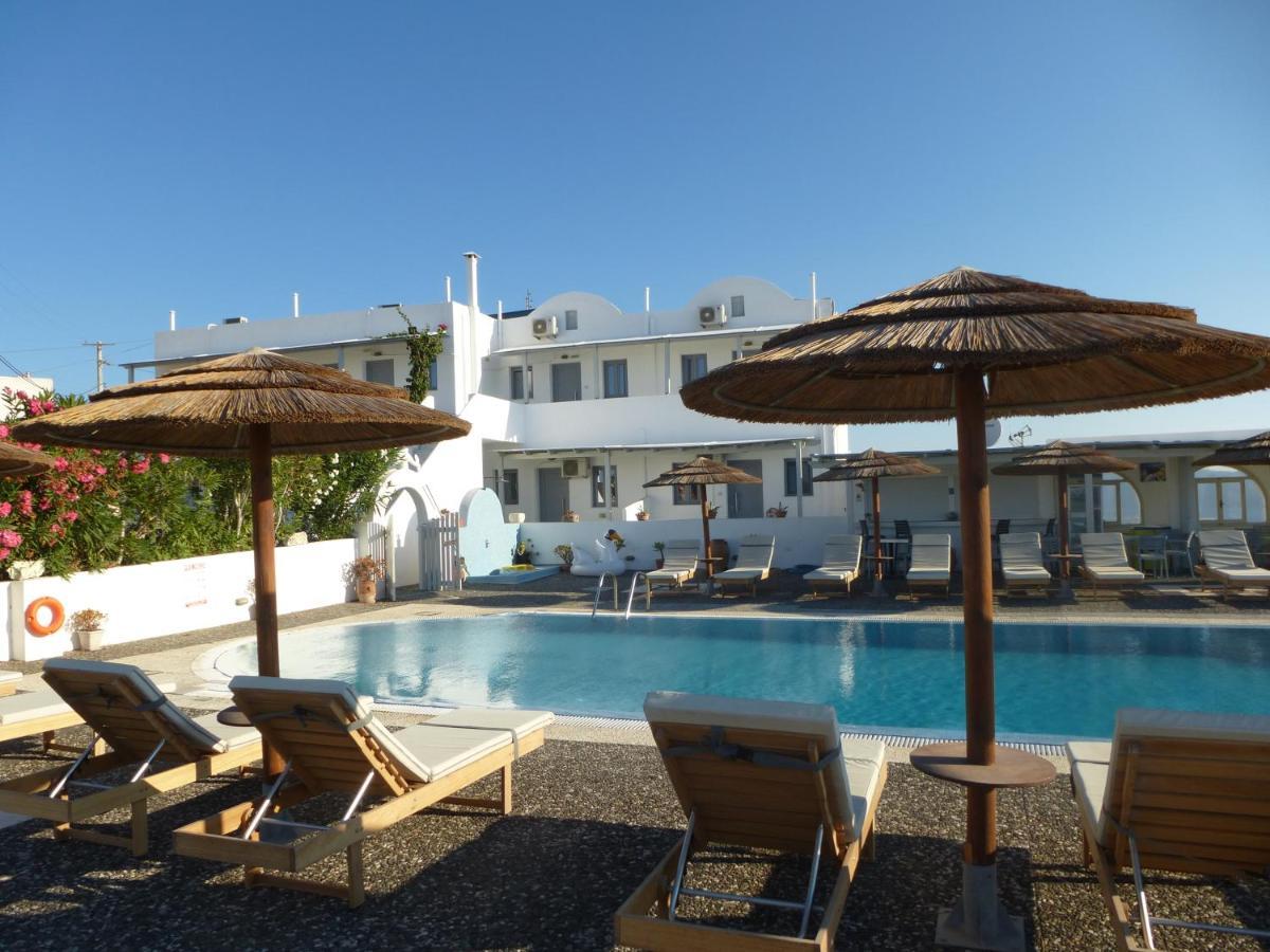 Thira'S Dolphin Aparthotel Akrotírion Kültér fotó