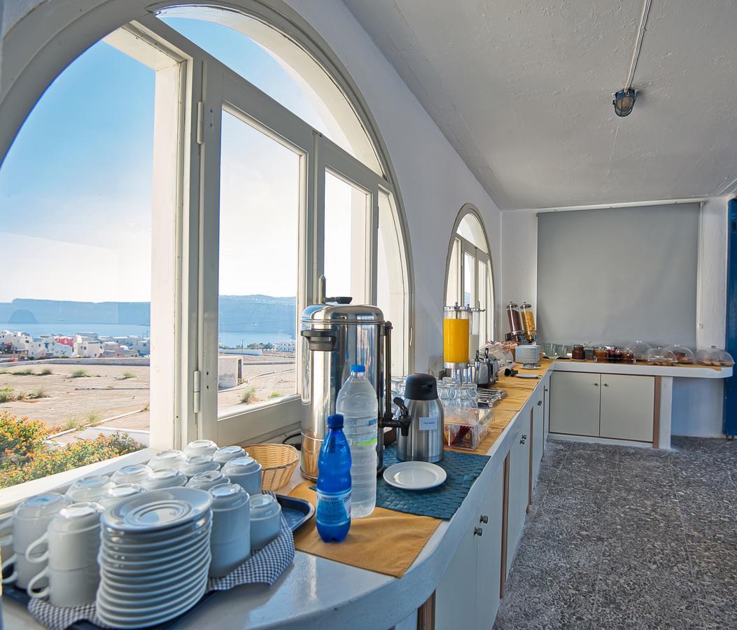 Thira'S Dolphin Aparthotel Akrotírion Kültér fotó